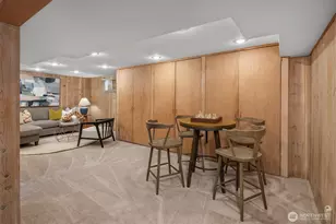 8215 40th Ave NE, Seattle, WA 98115 - Photo 15