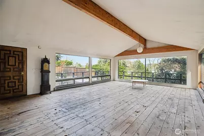 12069 Lakeside Place NE, Seattle, WA 98125 - Photo 3