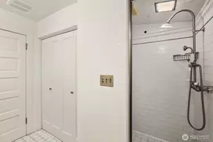 6032 31st Ave NE, Seattle, WA 98115 - Photo 23