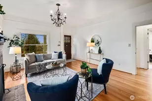 6032 31st Ave NE, Seattle, WA 98115 - Photo 5