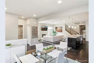 32749 Maple Avenue SE, Black Diamond, WA 98010 - Photo 3