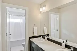 32749 Maple Ave SE, Black Diamond, WA 98010 - Photo 27