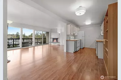 2500 81st Avenue SE #118, Mercer Island, WA 98040 - Photo 7