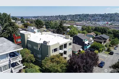 2324 W Newton Street #302, Seattle, WA 98119 - Photo 5