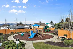 9612 S 201st Pl, Kent, WA 98031 - Photo 35