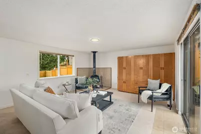 21040 121st Place SE, Kent, WA 98031 - Photo 13