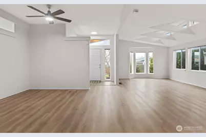 8018 18th Lane SE, Lacey, WA 98503 - Photo 9