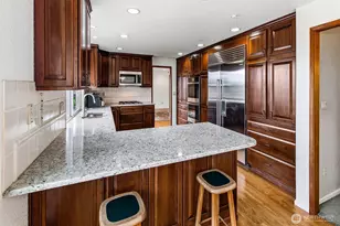 1359 SW 175th St, Normandy Park, WA 98166 - Photo 5