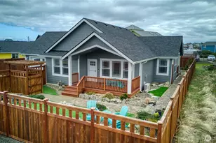 1116 Ocean Shores Blvd SW, Ocean Shores, WA 98569 - Photo 1