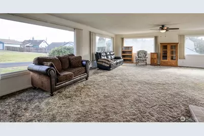 1007 Riverview Drive, Aberdeen, WA 98520 - Photo 5