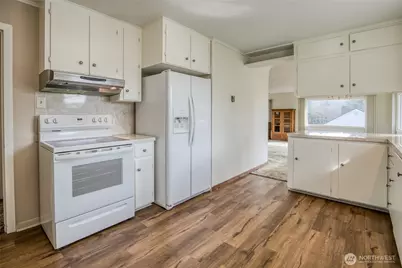 1007 Riverview Drive, Aberdeen, WA 98520 - Photo 13