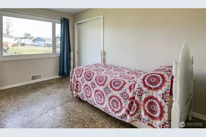 1007 Riverview Drive, Aberdeen, WA 98520 - Photo 15