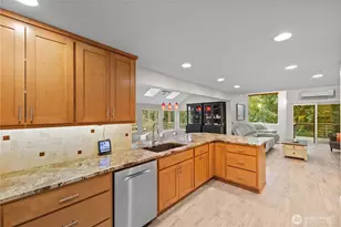 9238 50th Pl W, Mukilteo, WA 98275 - Photo 11