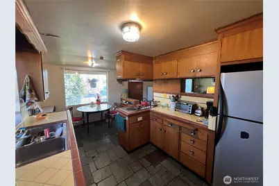 3916 Rucker Avenue, Everett, WA 98201 - Photo 7