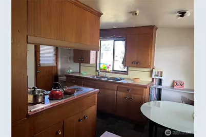 3916 Rucker Avenue, Everett, WA 98201 - Photo 5