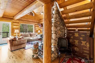 19040 Glacier Rim Dr, Glacier, WA 98244 - Photo 5