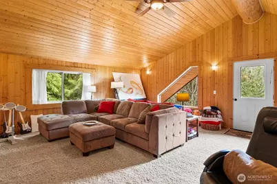 19040 Glacier Rim Dr, Glacier, WA 98244 - Photo 15