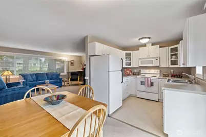 21801 52nd Avenue W, Mountlake Terrace, WA 98043 - Photo 11