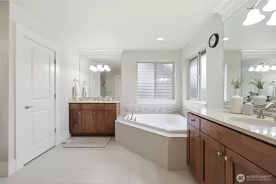 5236 NE 11th Court, Renton, WA 98059 - Photo 31