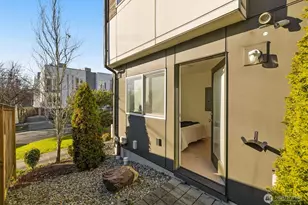 208 16th Ave, Seattle, WA 98122 - Photo 25