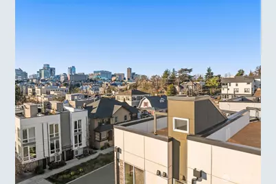 208 16th Avenue #A, Seattle, WA 98122 - Photo 23