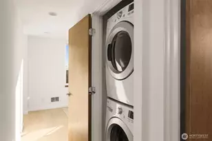 208 16th Ave, Seattle, WA 98122 - Photo 19