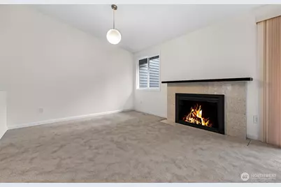 15329 SE 43rd Pl, Bellevue, WA 98006 - Photo 9