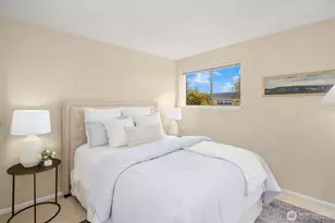 18430 NE 15th Pl, Bellevue, WA 98008 - Photo 21