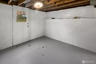 1526 N 107th Street, Seattle, WA 98133 - Photo 17