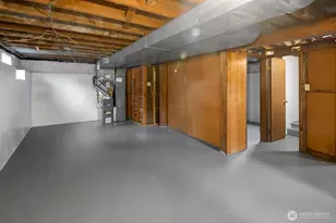 1526 N 107th St, Seattle, WA 98133 - Photo 15