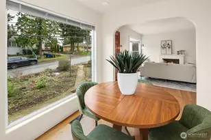 1526 N 107th St, Seattle, WA 98133 - Photo 9