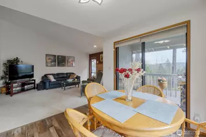 16714 Broadway Avenue, Snohomish, WA 98296 - Photo 11