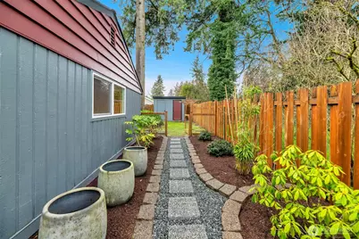 5703 230th Street SW, Mountlake Terrace, WA 98043 - Photo 29