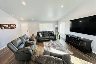 401 Seashore St SW, Ocean Shores, WA 98569 - Photo 5