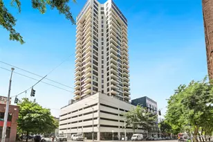 2201 3rd Ave, Seattle, WA 98121 - Photo 29