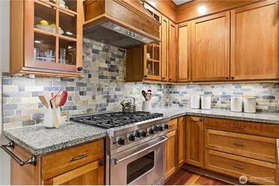 1607 Lyons Avenue NE, Renton, WA 98059 - Photo 13