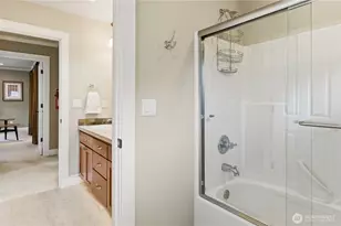 1607 Lyons Ave NE, Renton, WA 98059 - Photo 31