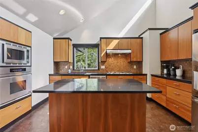 15611 NE 181st Loop, Brush Prairie, WA 98606 - Photo 11