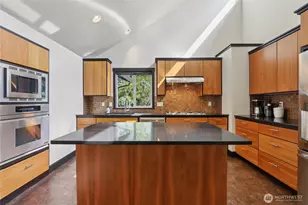 15611 NE 181st Loop, Brush Prairie, WA 98606 - Photo 11