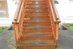 901 Pleasant Ave, Bremerton, WA 98337 - Photo 3