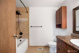 234 N Manzanita St, Moses Lake, WA 98837 - Photo 29