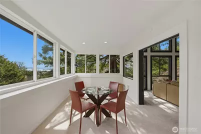 11508 Durland Avenue NE, Seattle, WA 98125 - Photo 7