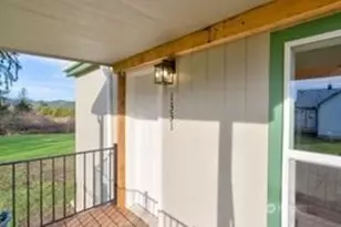 1331 Dolan St, Raymond, WA 98577 - Photo 9