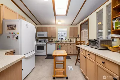 2414 Vista Lane, Anacortes, WA 98221 - Photo 11