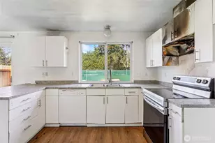 8603 8605 Meadow Road SW, Lakewood, WA 98499 - Photo 9