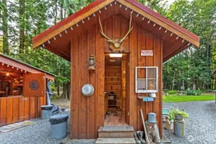 129 Cougar Dr, Packwood, WA 98361 - Photo 33