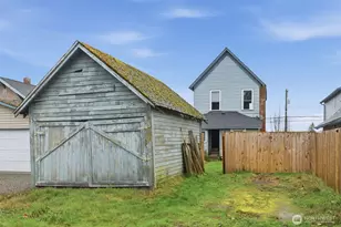 8415 S Park Ave, Tacoma, WA 98444 - Photo 3