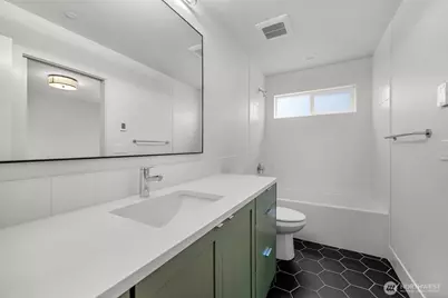 1412 N 47th Street #A, Seattle, WA 98103 - Photo 9