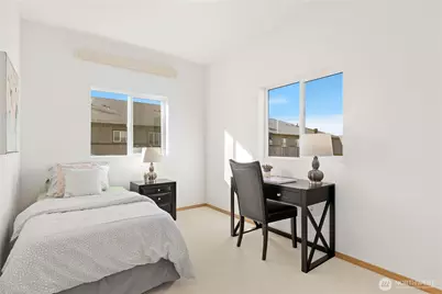 1731 10th Avenue NE #B215, Issaquah, WA 98029 - Photo 13