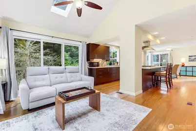 14142 97th Avenue NE, Kirkland, WA 98034 - Photo 7